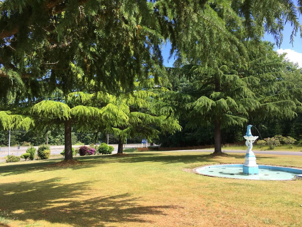 Fuller Lake Chemainus Motel Buitenkant foto