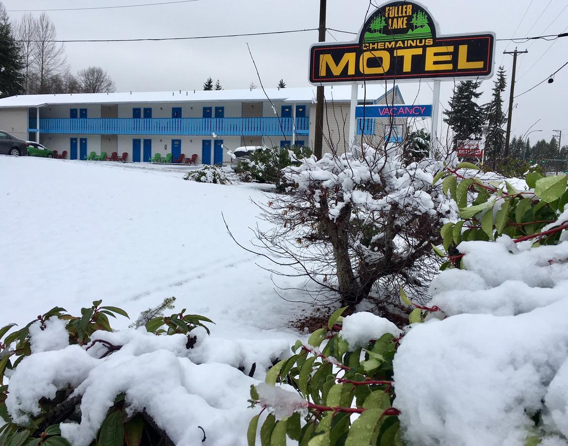 Fuller Lake Chemainus Motel Buitenkant foto
